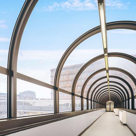 Отель Hilton Rosemont Chicago O'Hare Экстерьер фото