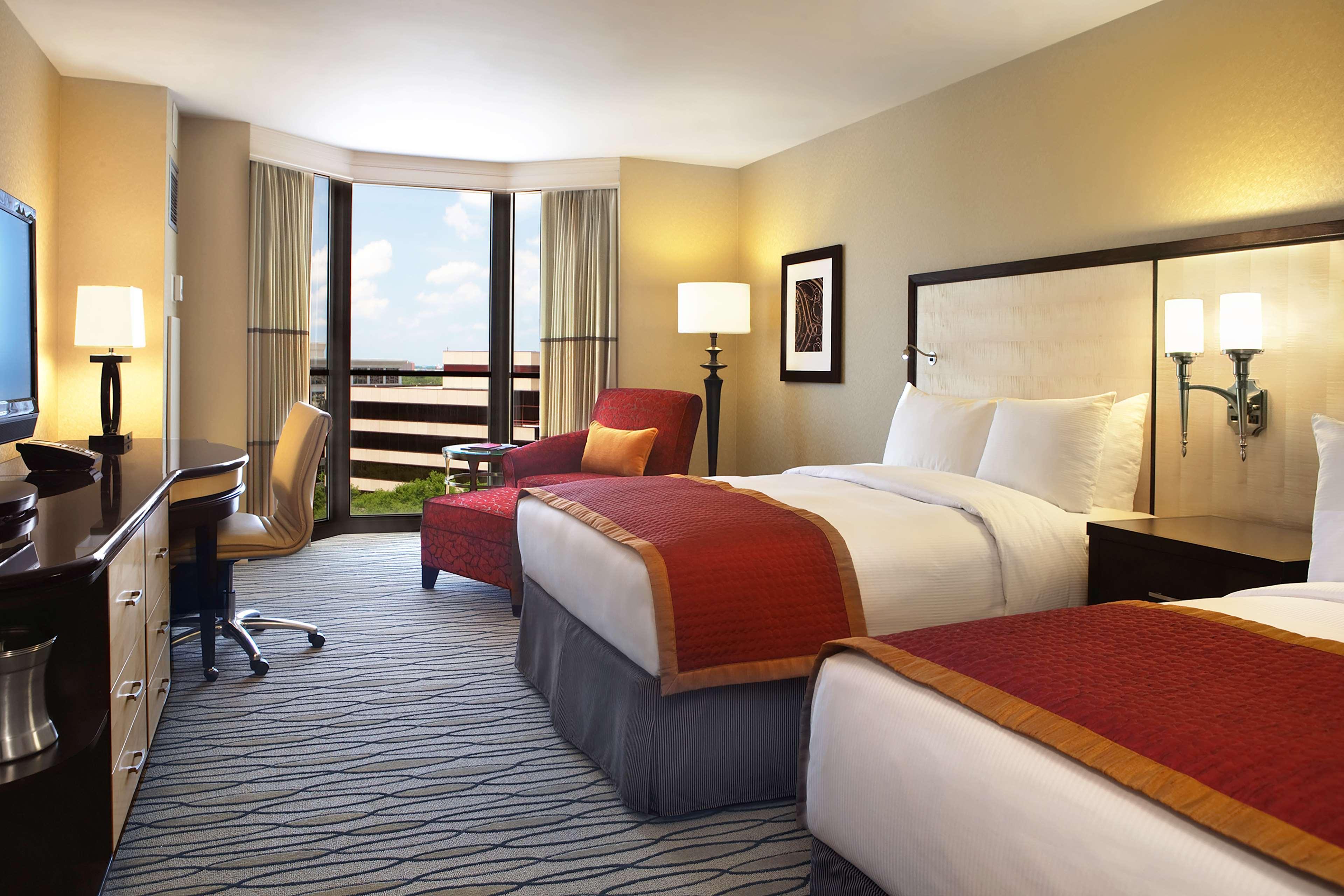 Отель Hilton Rosemont Chicago O'Hare Номер фото