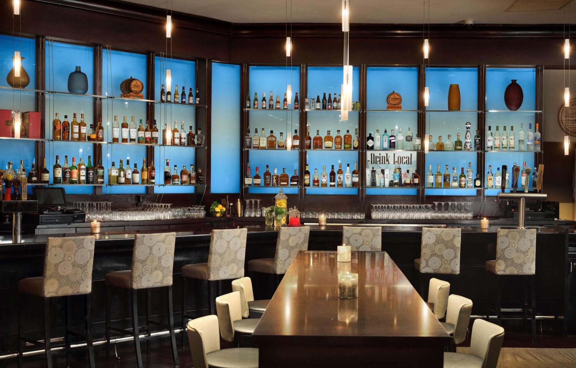 Отель Hilton Rosemont Chicago O'Hare Экстерьер фото