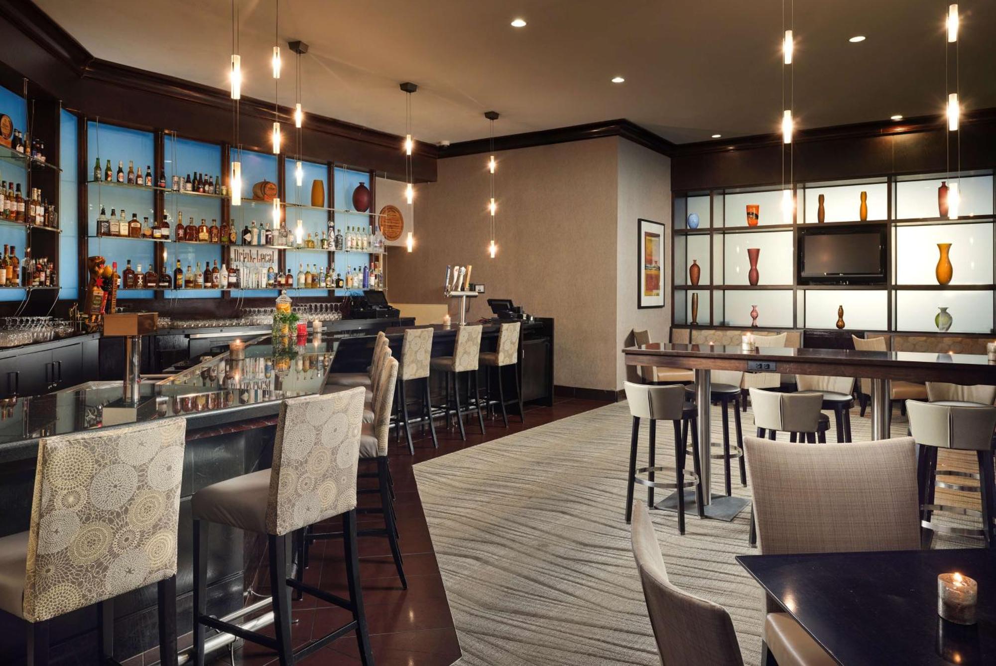 Отель Hilton Rosemont Chicago O'Hare Экстерьер фото