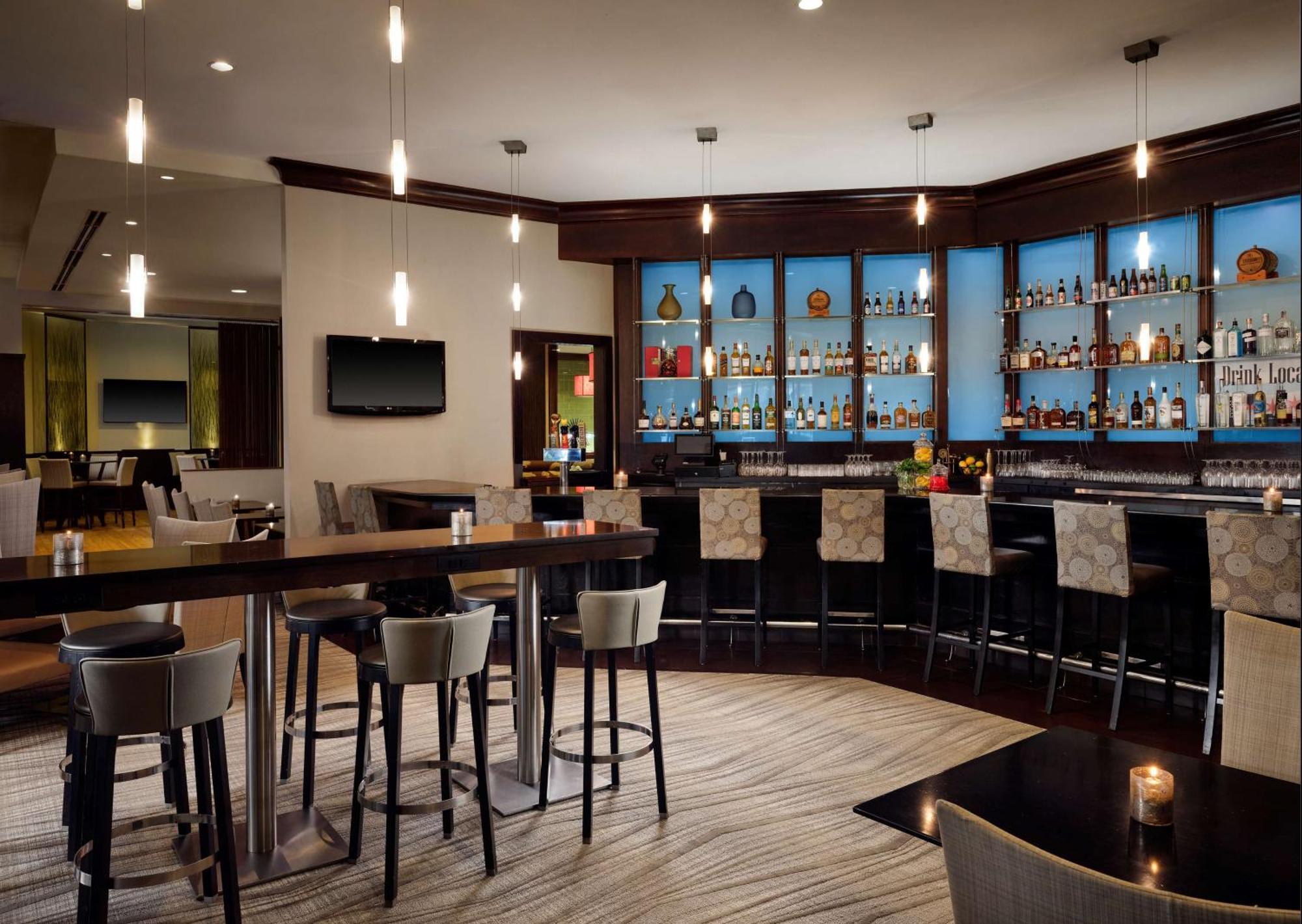 Отель Hilton Rosemont Chicago O'Hare Экстерьер фото