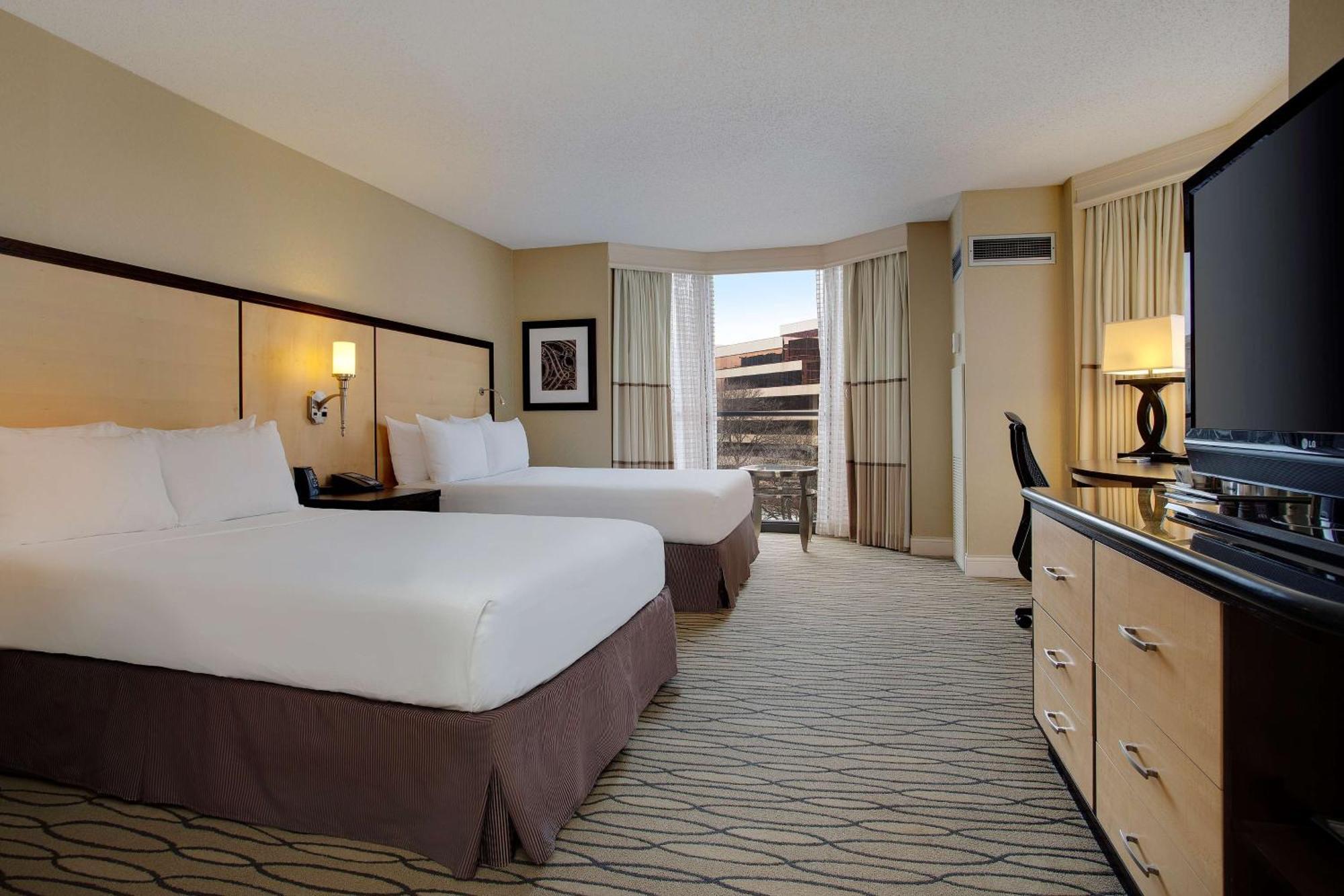 Отель Hilton Rosemont Chicago O'Hare Экстерьер фото