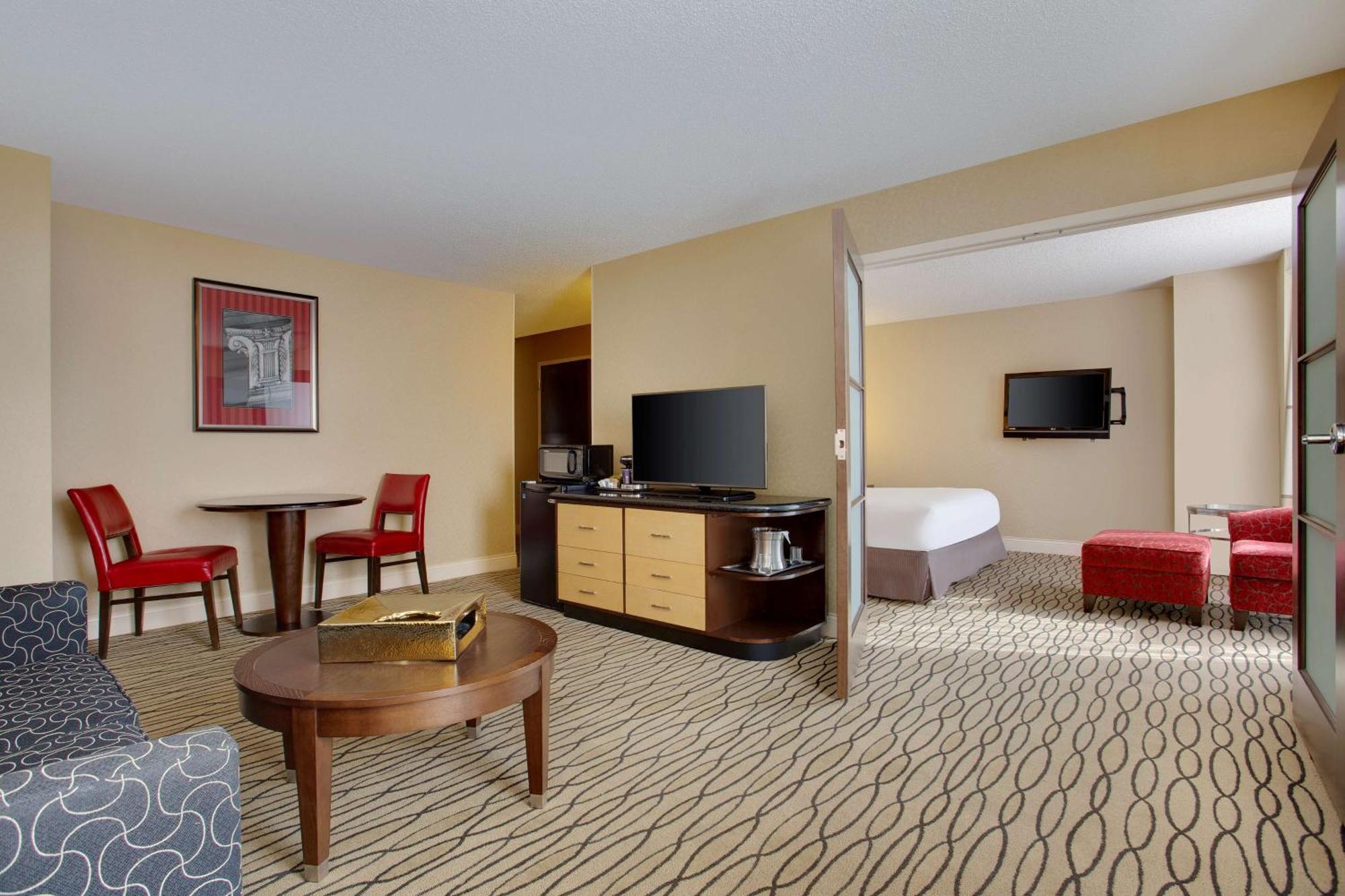 Отель Hilton Rosemont Chicago O'Hare Экстерьер фото