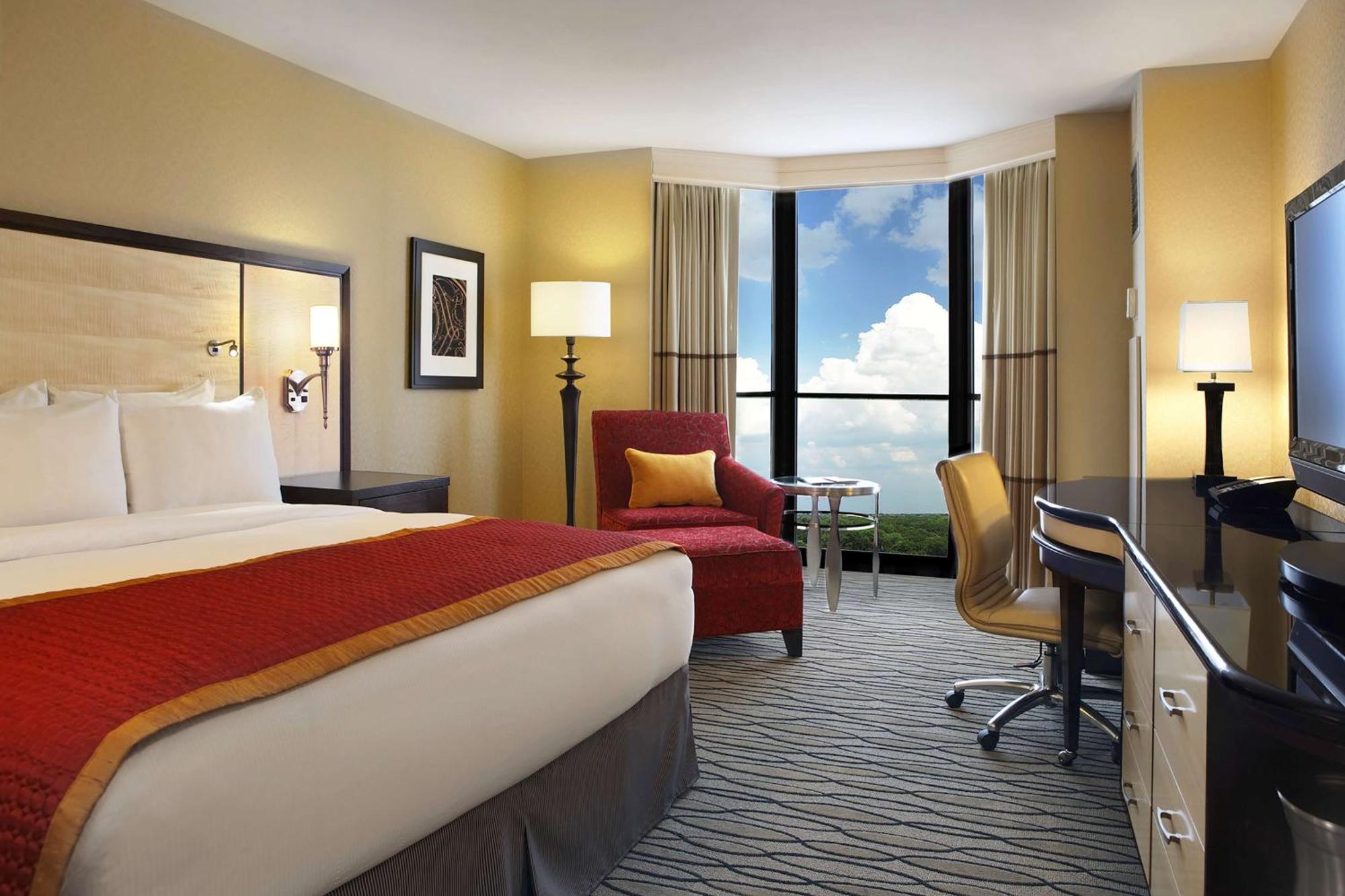 Отель Hilton Rosemont Chicago O'Hare Экстерьер фото